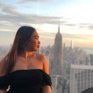 Meet your Posher, Andrea